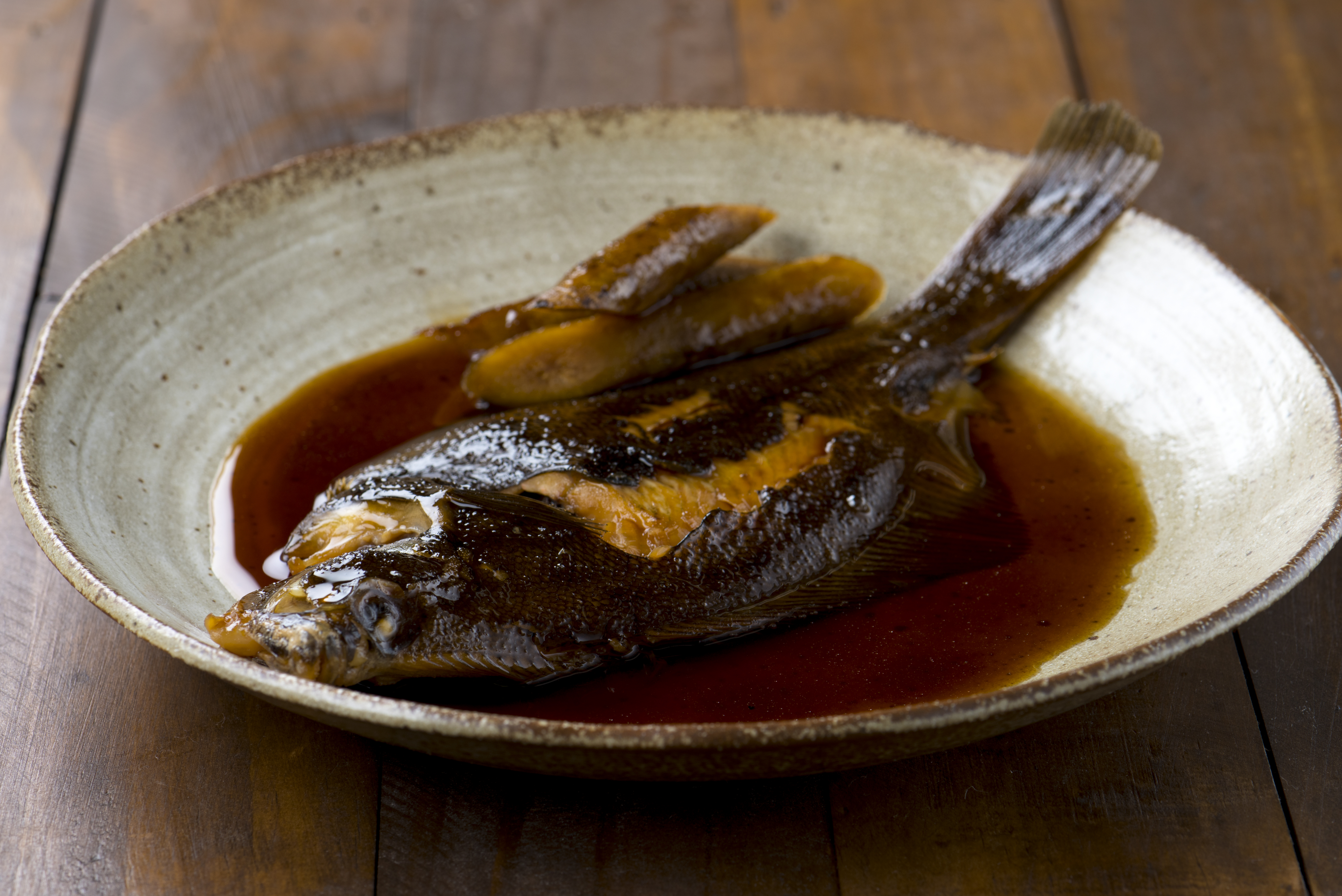 カレイとゴボウの煮つけ