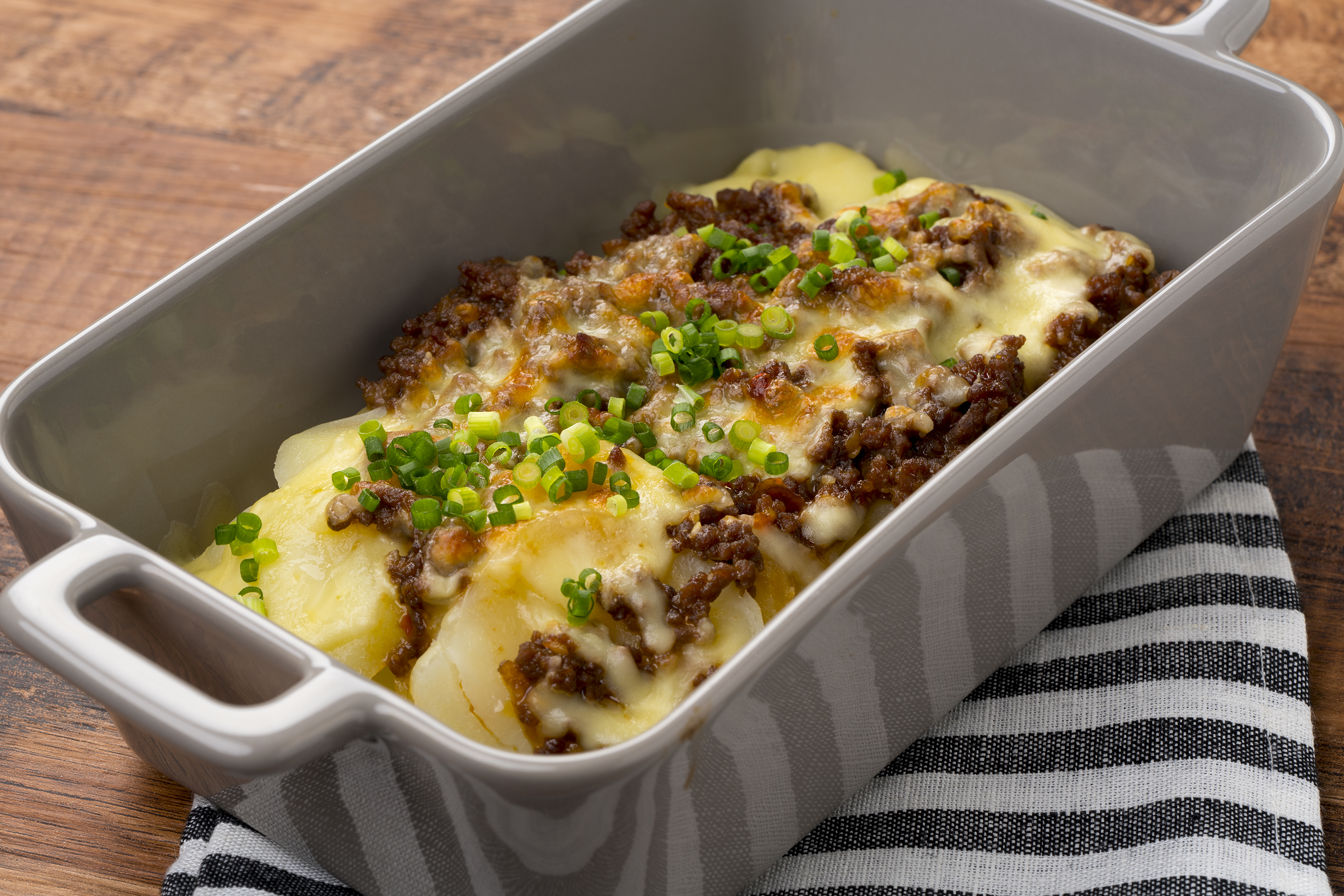 マーボー風ジャガイモオーブン焼