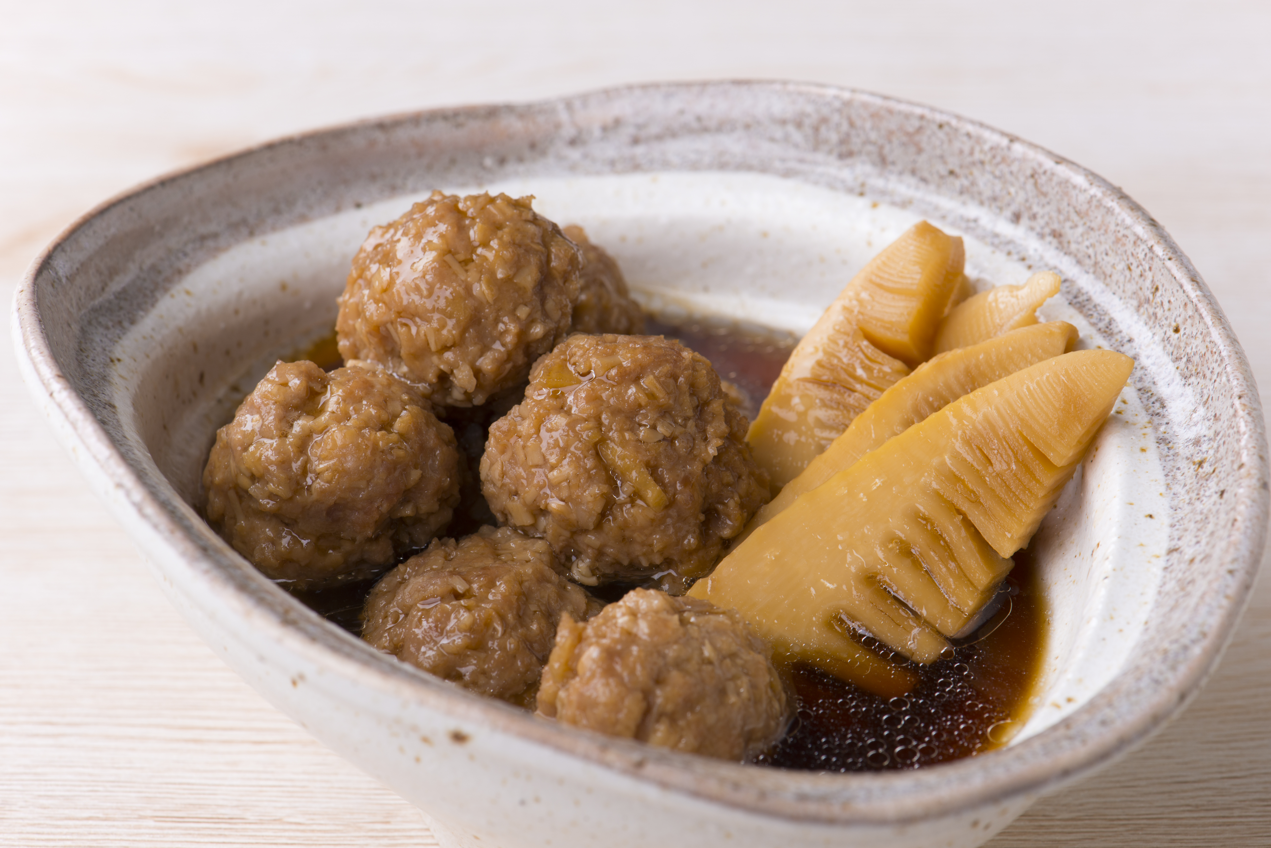 たけのこと肉団子の煮物