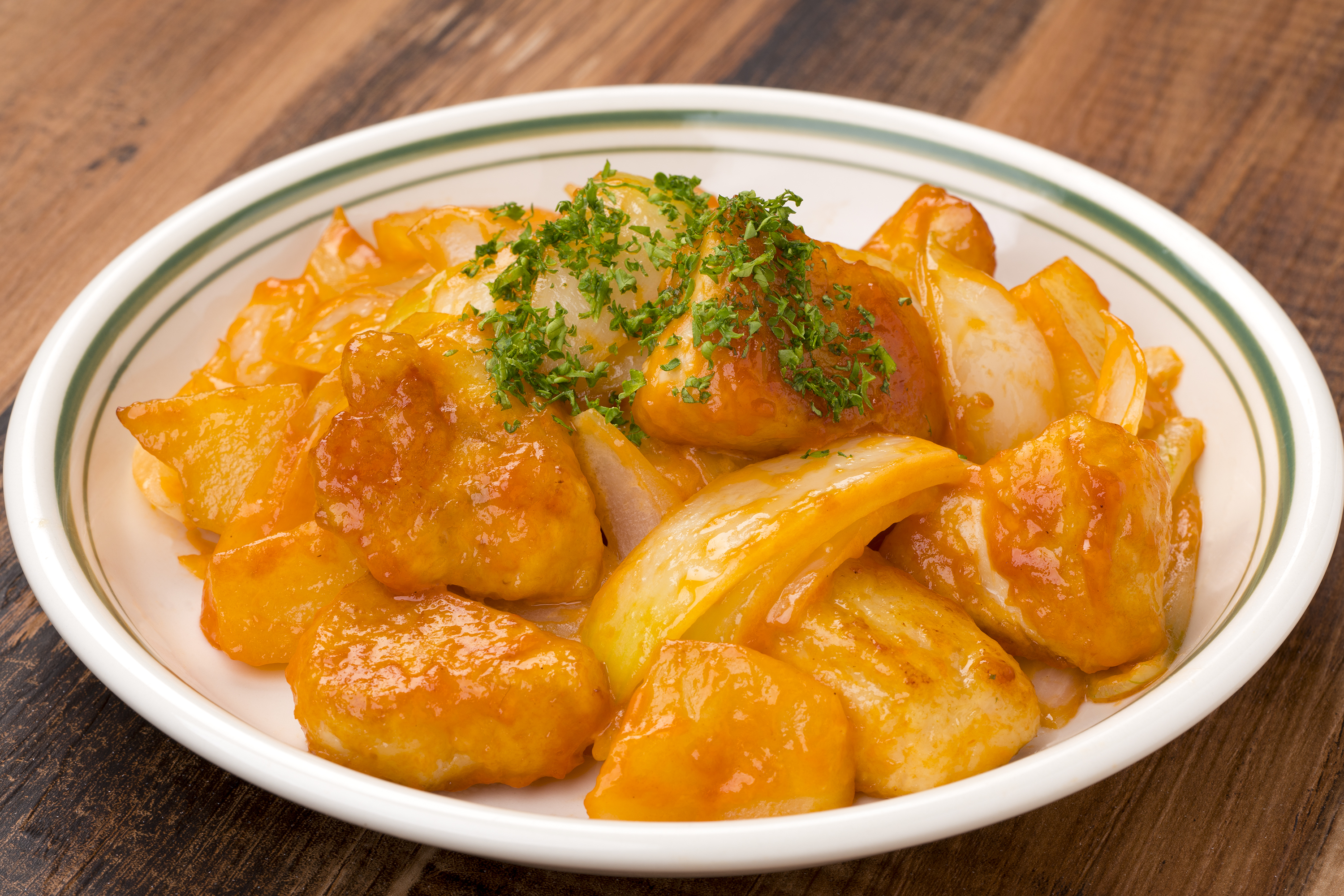 鶏ムネ肉とジャガイモのマヨケチャ炒め