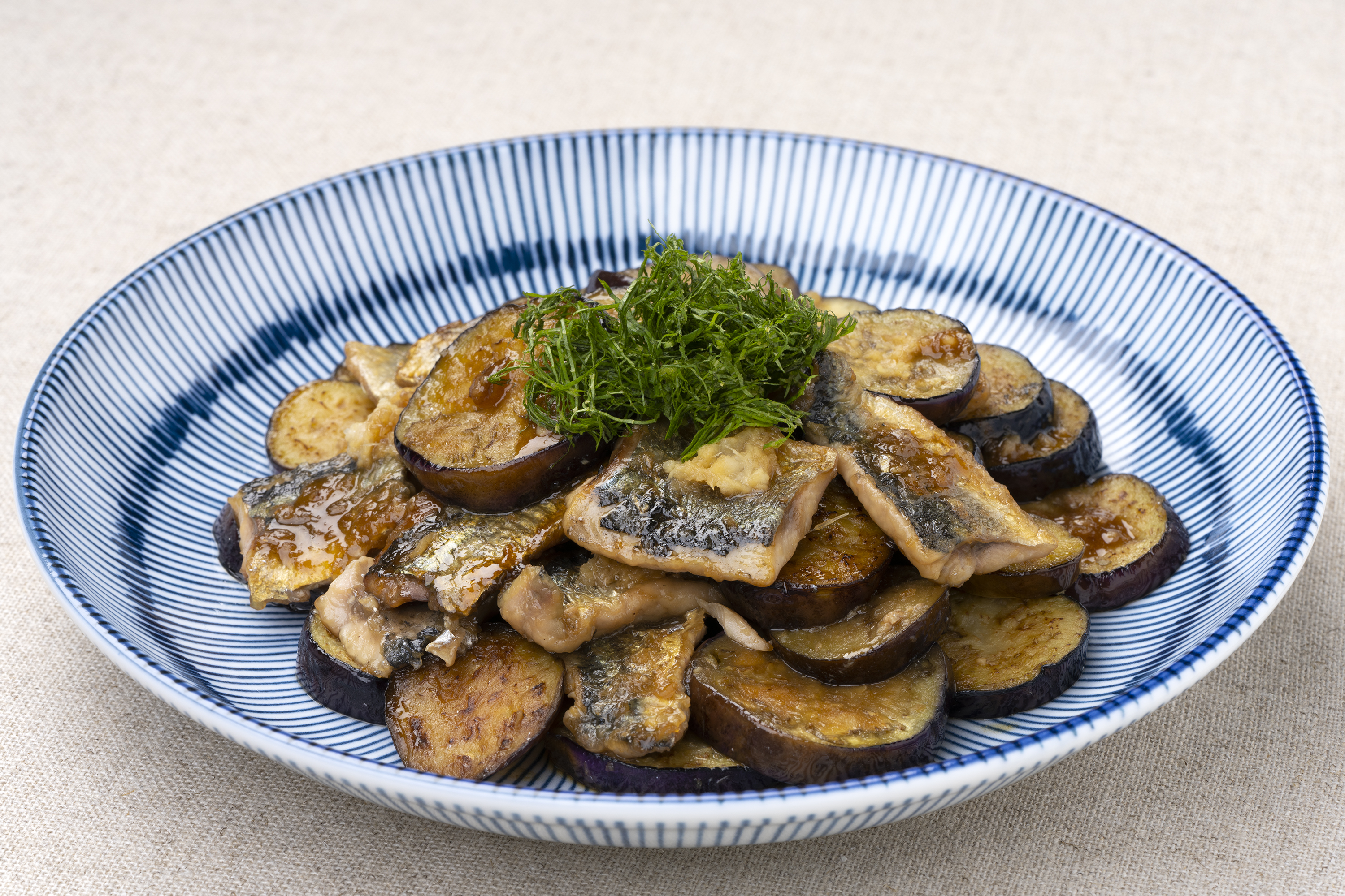 サンマと茄子の香味だれ