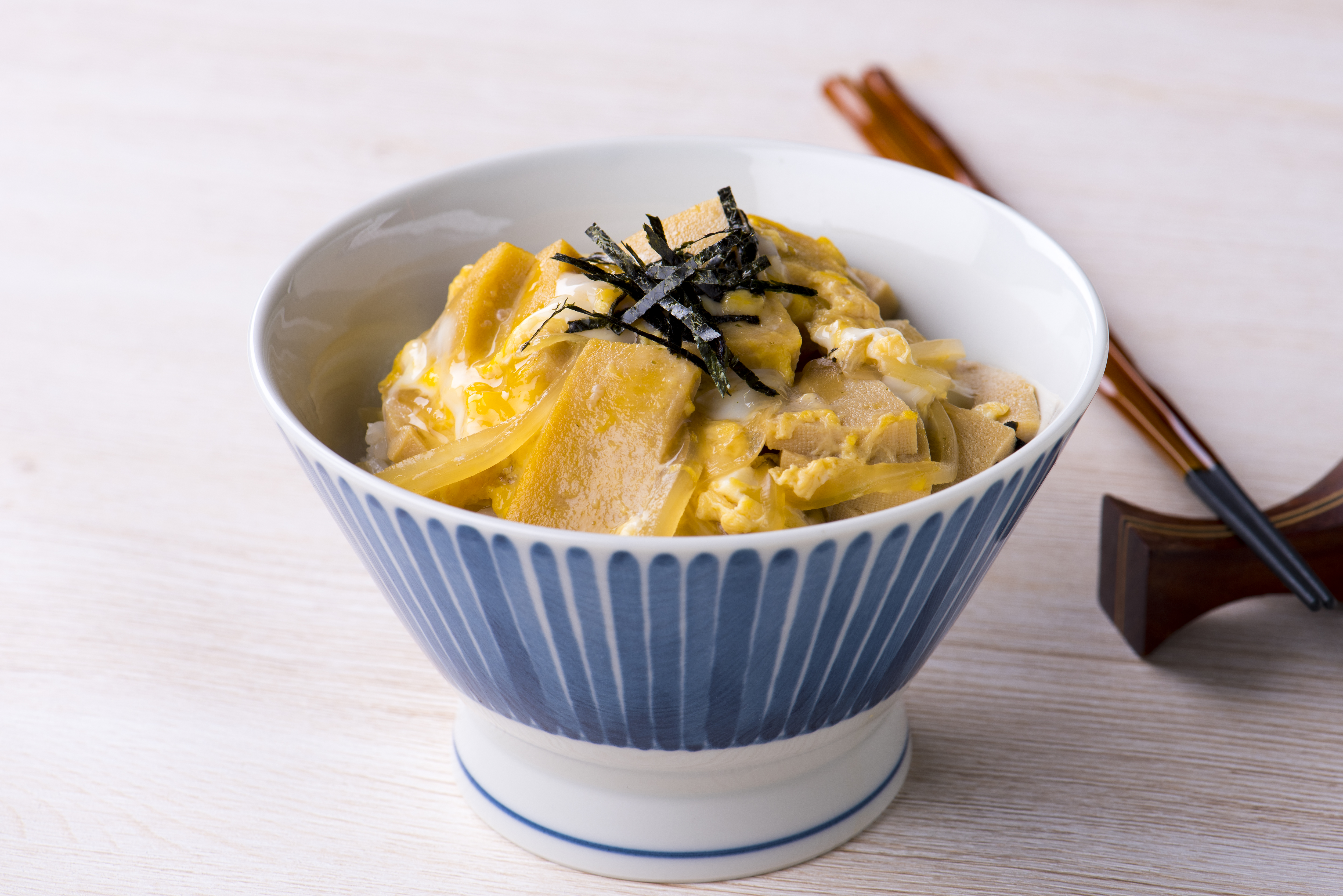 高野豆腐の卵とじ丼