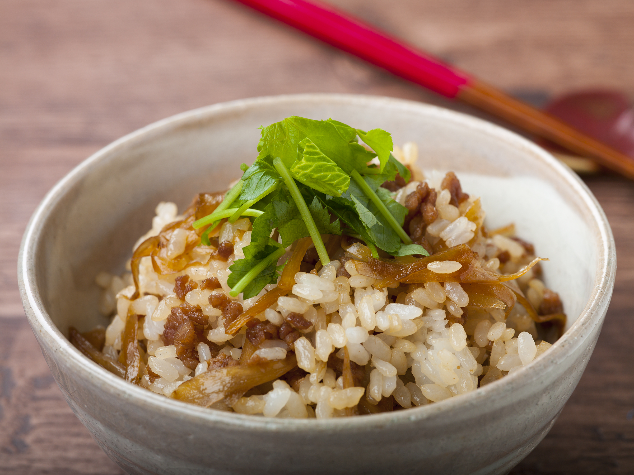 ゴボウとそぼろの混ぜご飯
