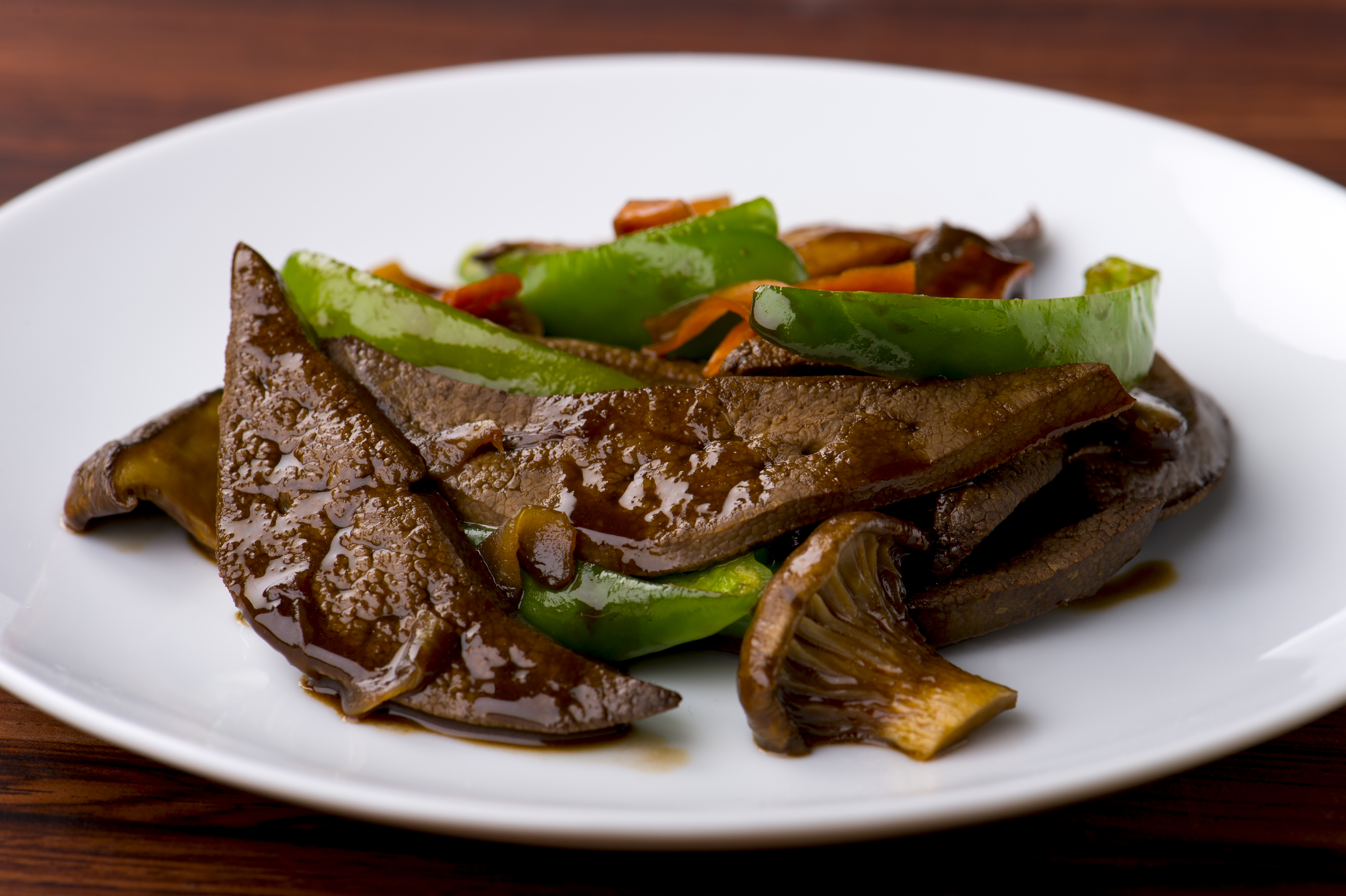 レバーとピーマンのバルサミコソテー