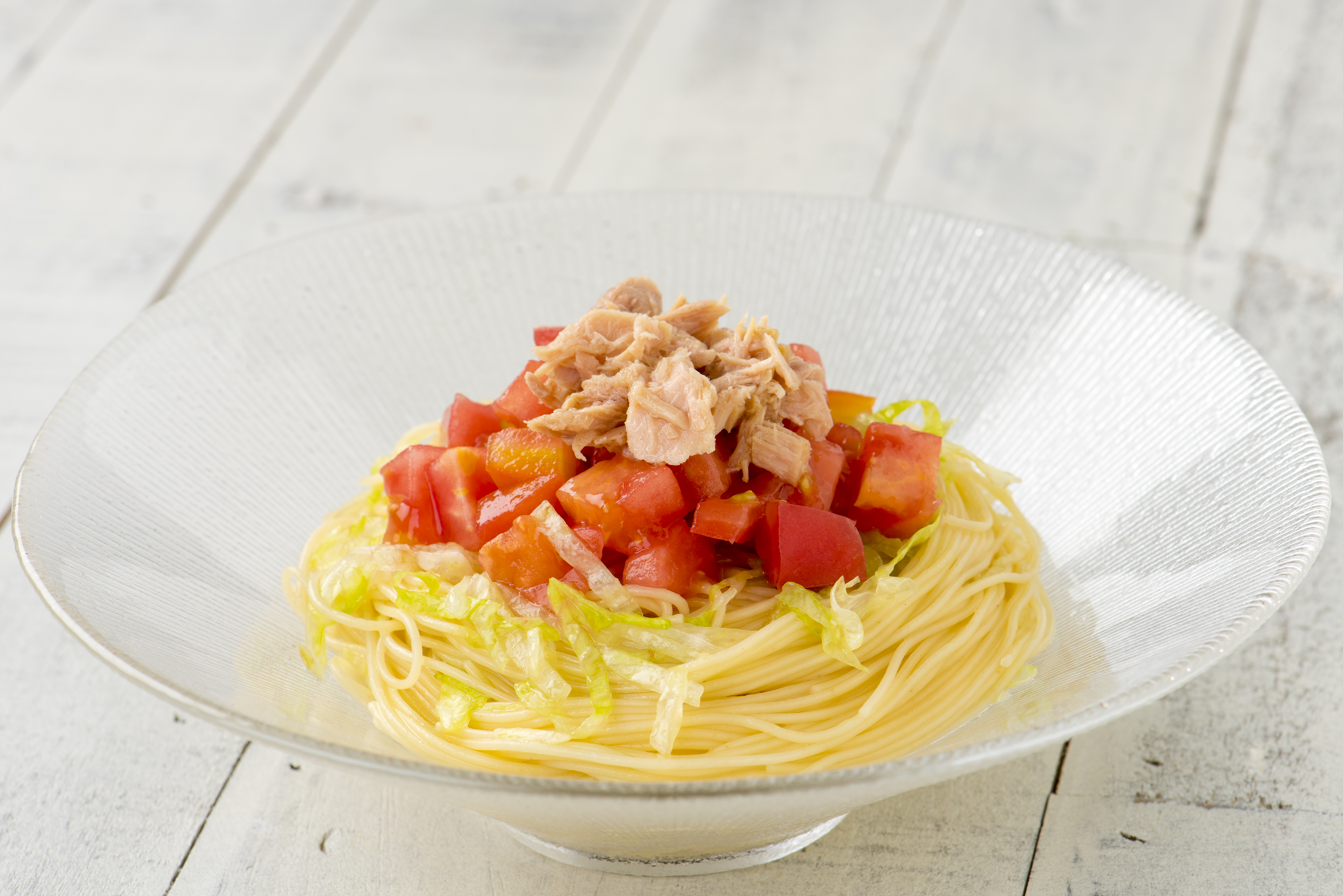 フレッシュトマトの冷製パスタ