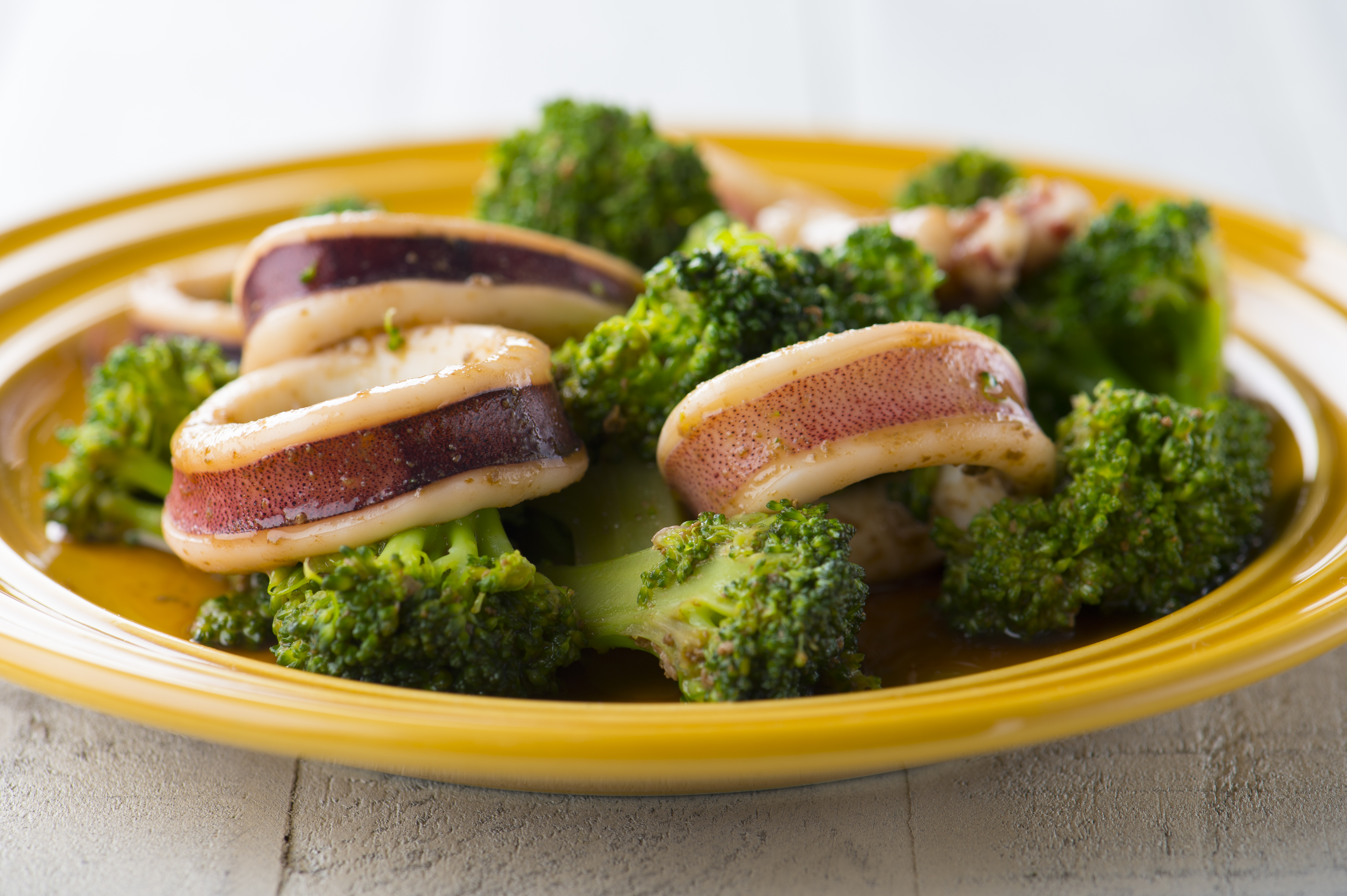 イカとブロッコリーのバター醤油