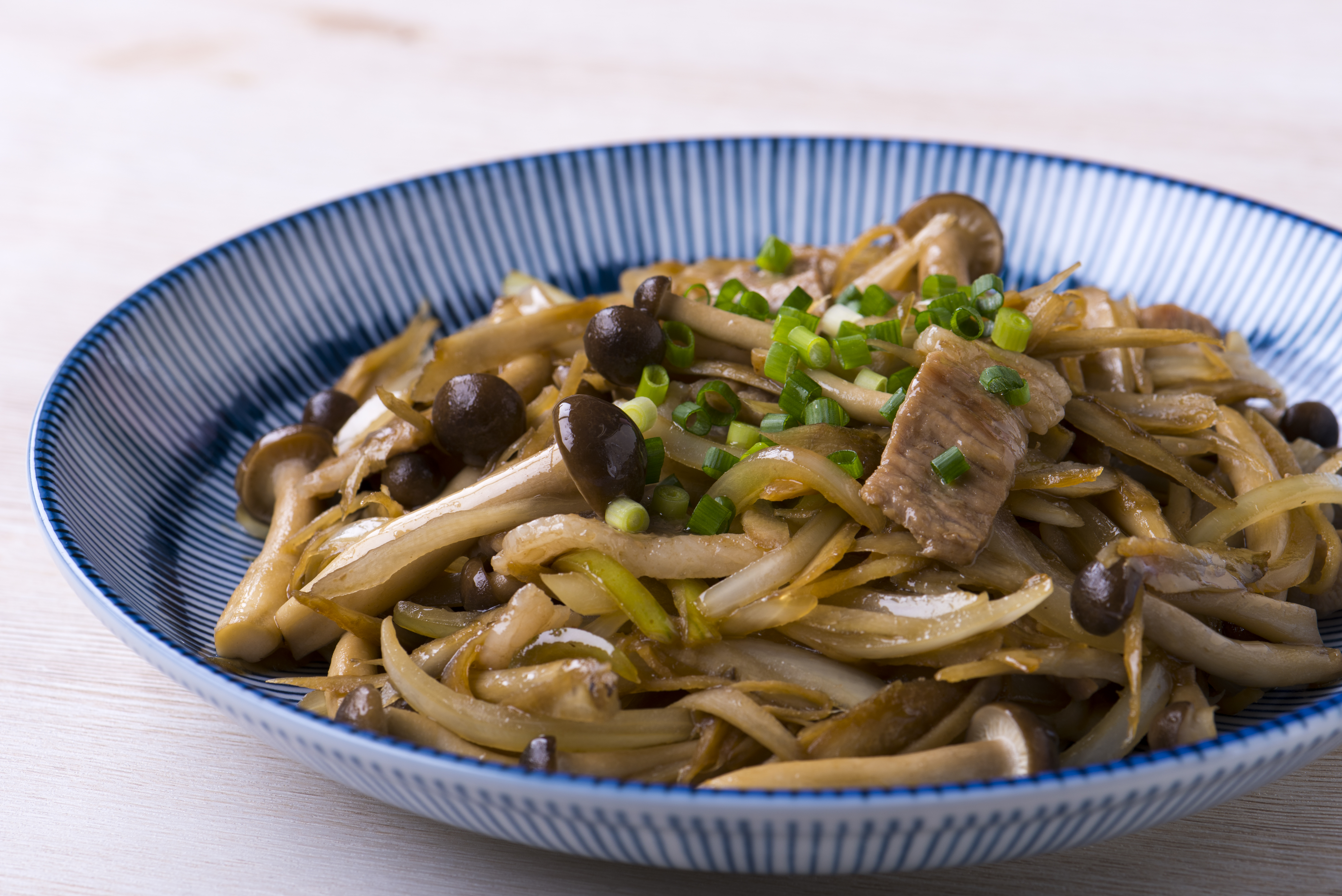 豚肉とゴボウの甘辛炒め